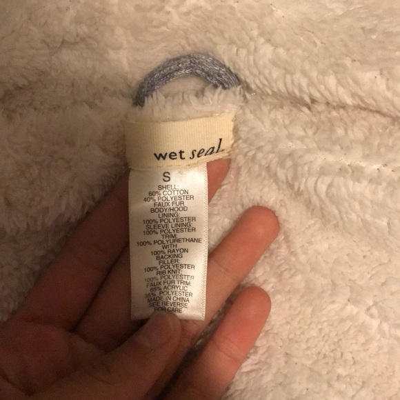 Jacket - Picture 3 of 3